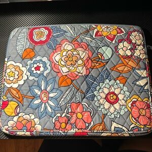 Vera Bradley laptop sleeve